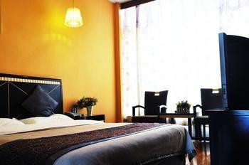 Chengdu Thanks Giving Hotel CTU Eksteriør bilde